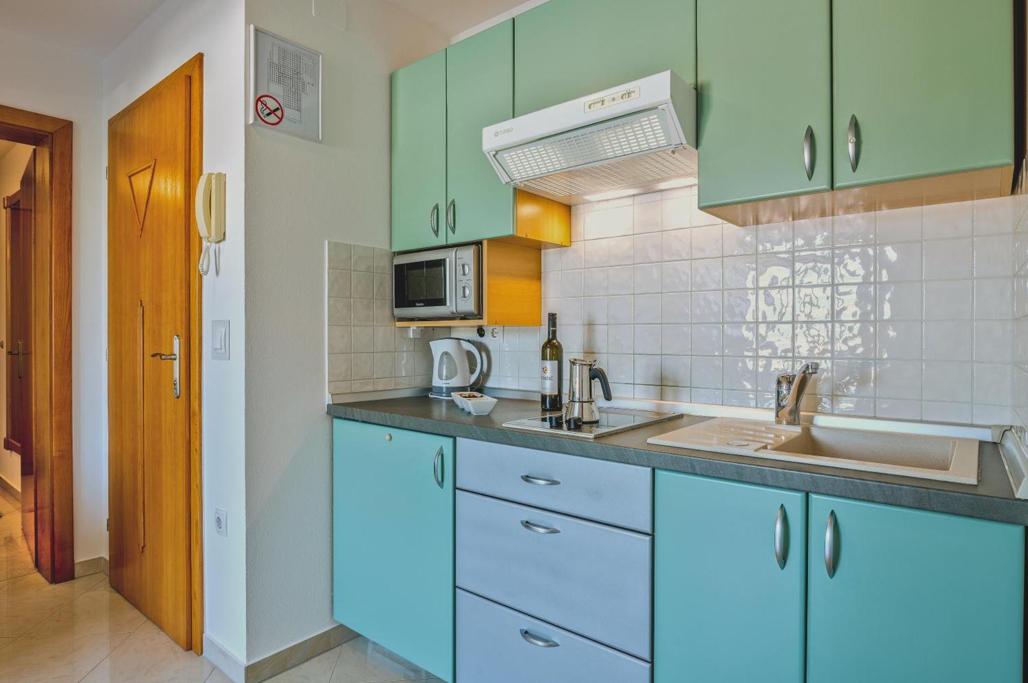 Apartments Kvarner Malinska Exterior foto
